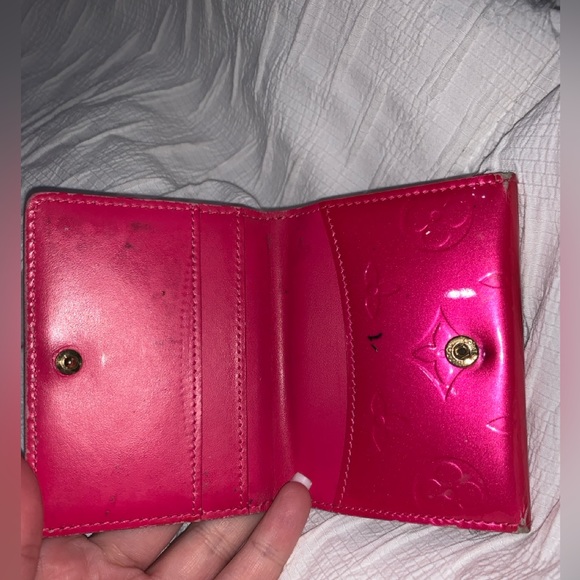 Louis Vuitton Pink Vernis Card Holder Wallet - Picture 6 of 7
